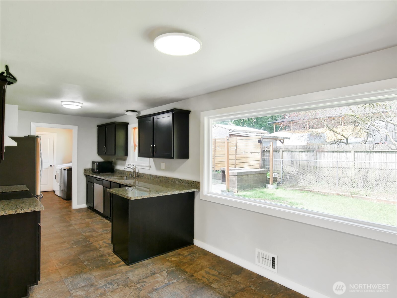 2802 S 304th Street Federal Way WA 98003