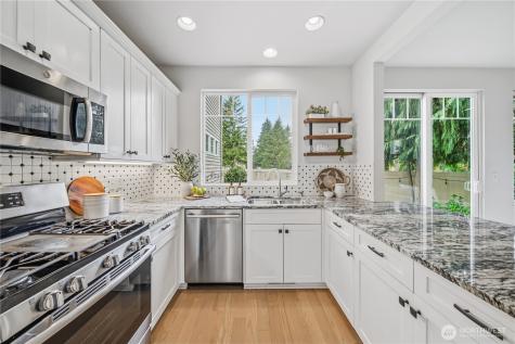 205 Newport Way NW Issaquah WA 98027