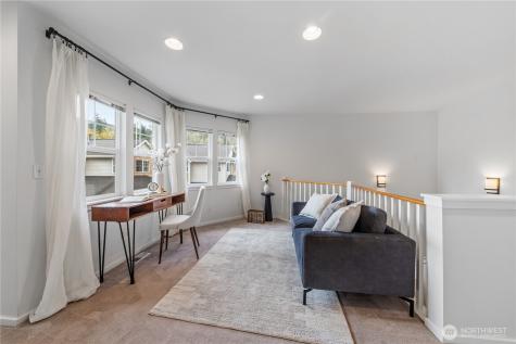 205 Newport Way NW Issaquah WA 98027