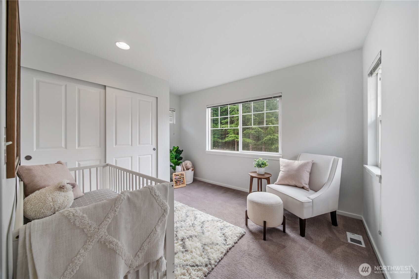 205 Newport Way NW Issaquah WA 98027
