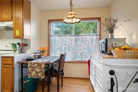 31698 Sunrise Beach Court NE Kingston WA 98346
