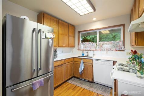 31698 Sunrise Beach Court NE Kingston WA 98346