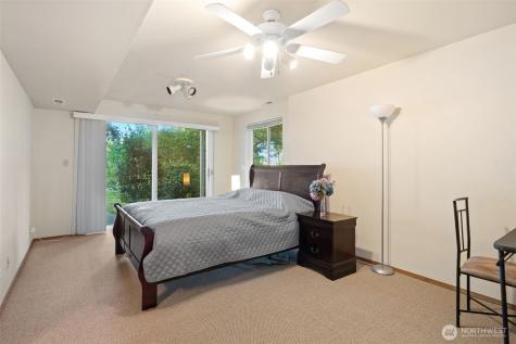 31698 Sunrise Beach Court NE Kingston WA 98346