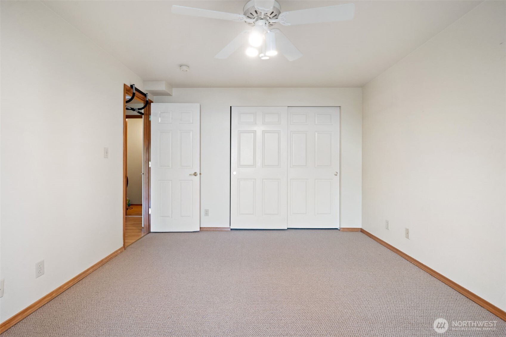 31698 Sunrise Beach Court NE Kingston WA 98346