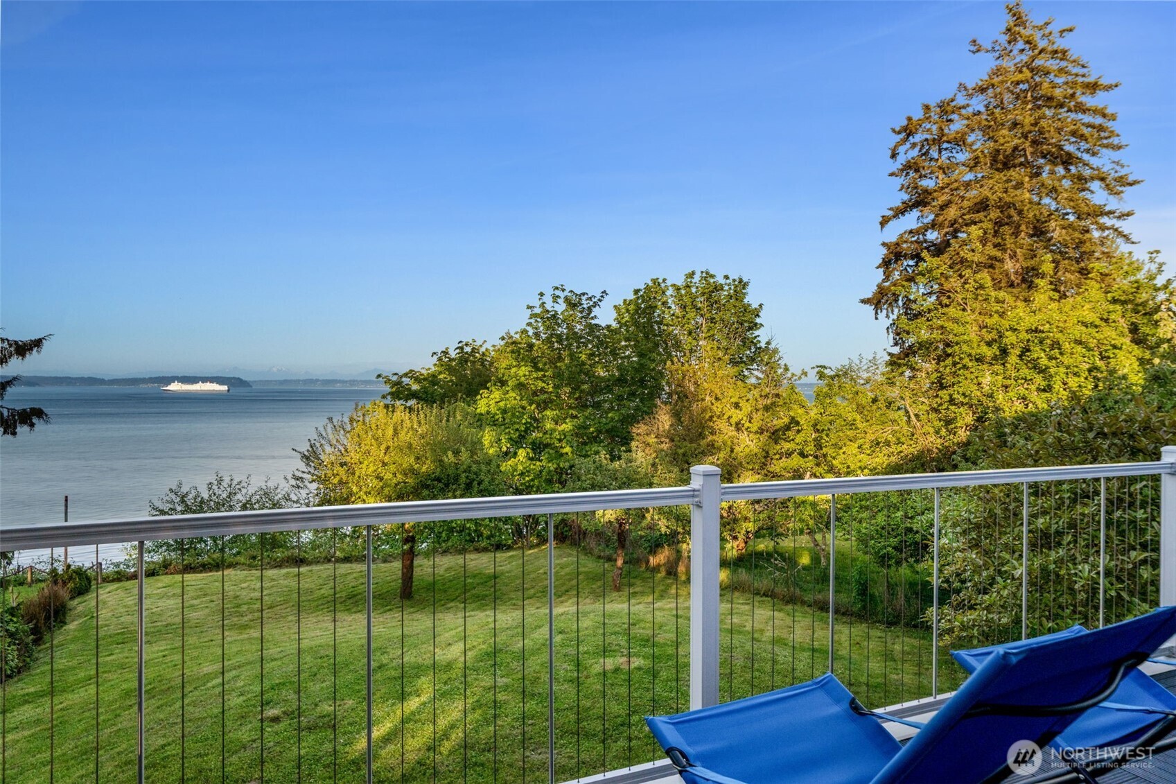 31698 Sunrise Beach Court NE Kingston WA 98346