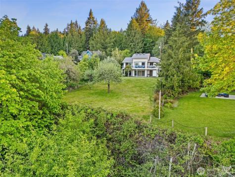 31698 Sunrise Beach Court NE Kingston WA 98346