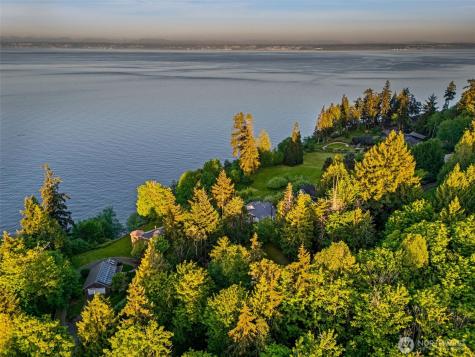 31698 Sunrise Beach Court NE Kingston WA 98346