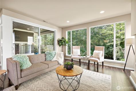 16910 40th Avenue SE Bothell WA 98012