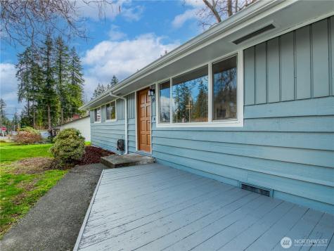 18 232nd Place SW Bothell WA 98021