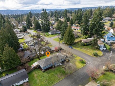 18 232nd Place SW Bothell WA 98021