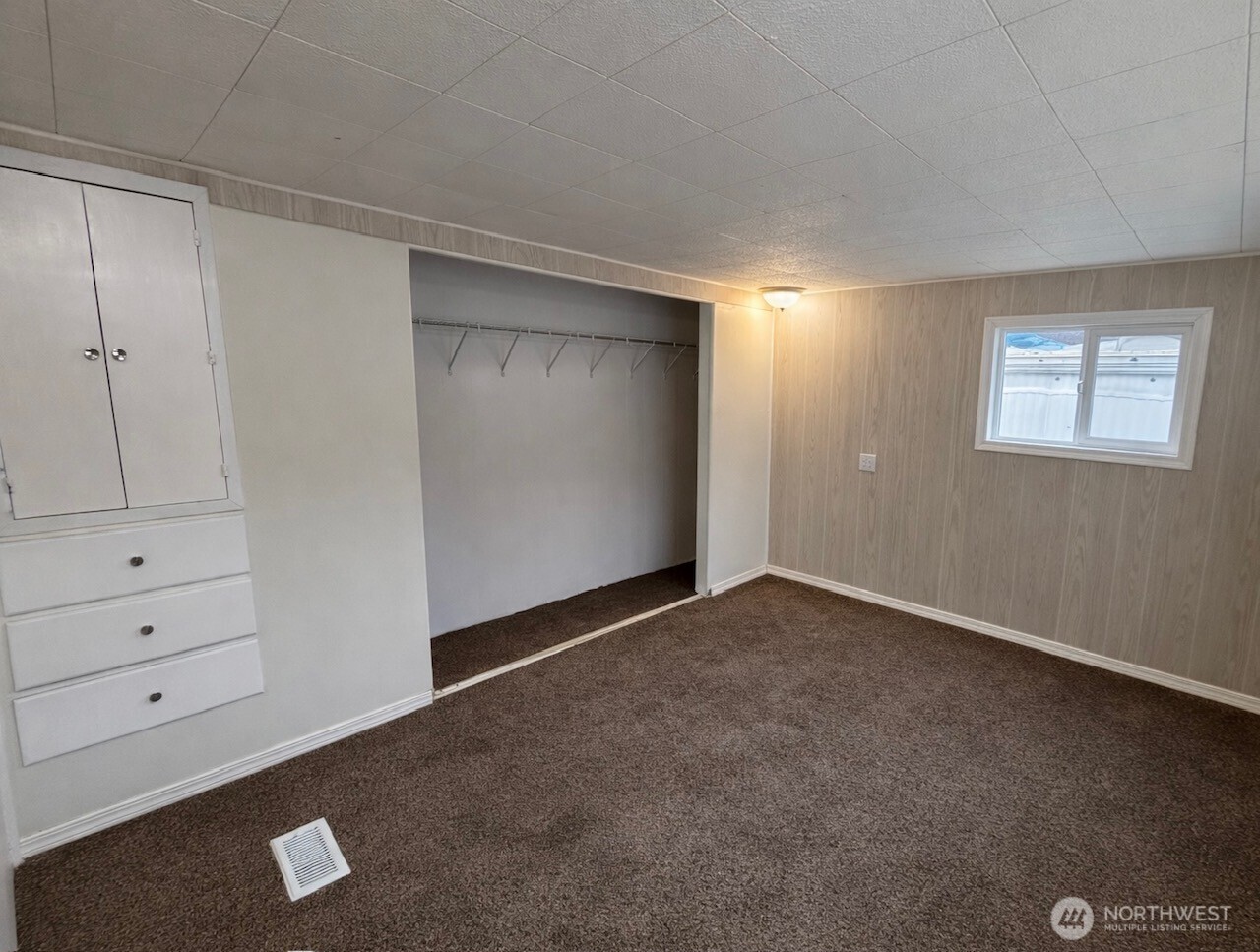 24222 54th Avenue W Mountlake Terrace WA 98043
