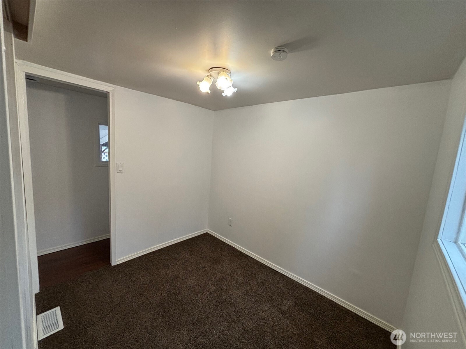24222 54th Avenue W Mountlake Terrace WA 98043