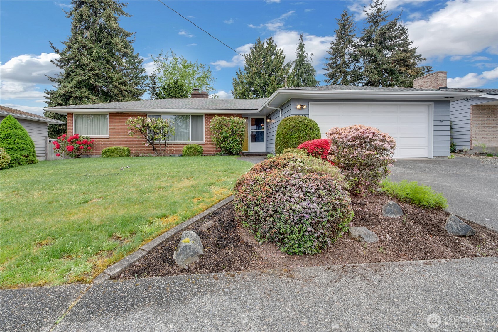 5242 N 10th Street Tacoma WA 98406