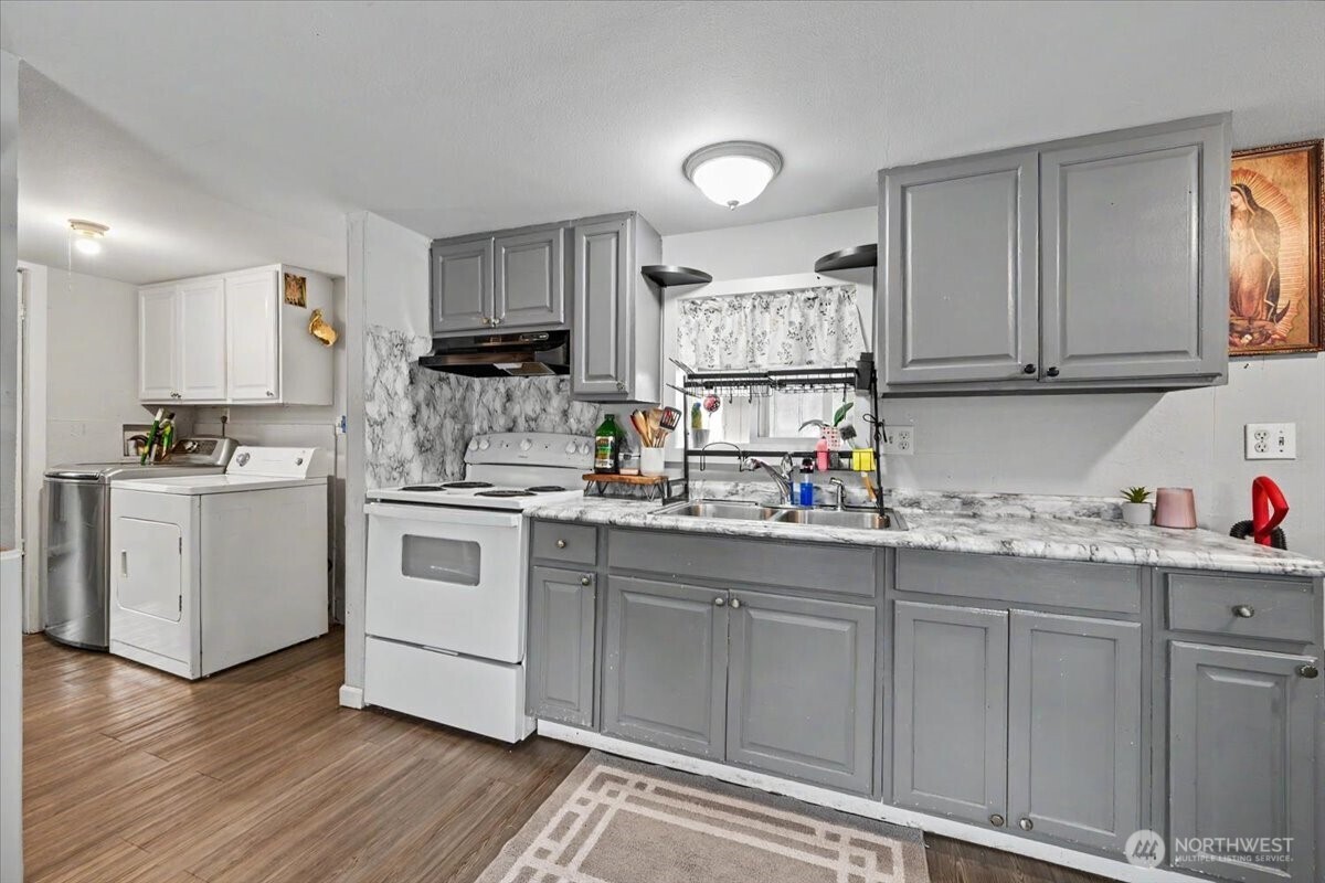 7404 187th Street Ct E Puyallup WA 98375