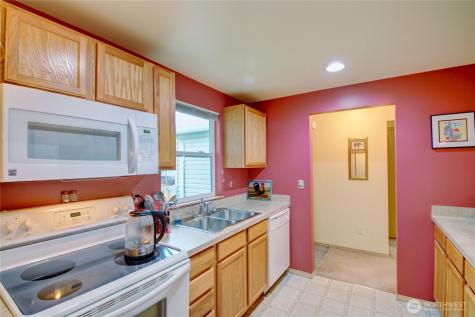 821 Park Cottage Place Sedro Woolley WA 98284