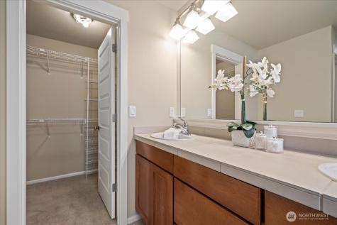 18213 36th Avenue SE Bothell WA 98012