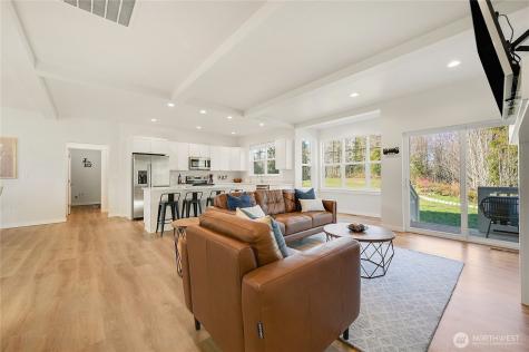 83 Pelton Court Port Ludlow WA 98365