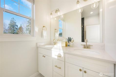 83 Pelton Court Port Ludlow WA 98365