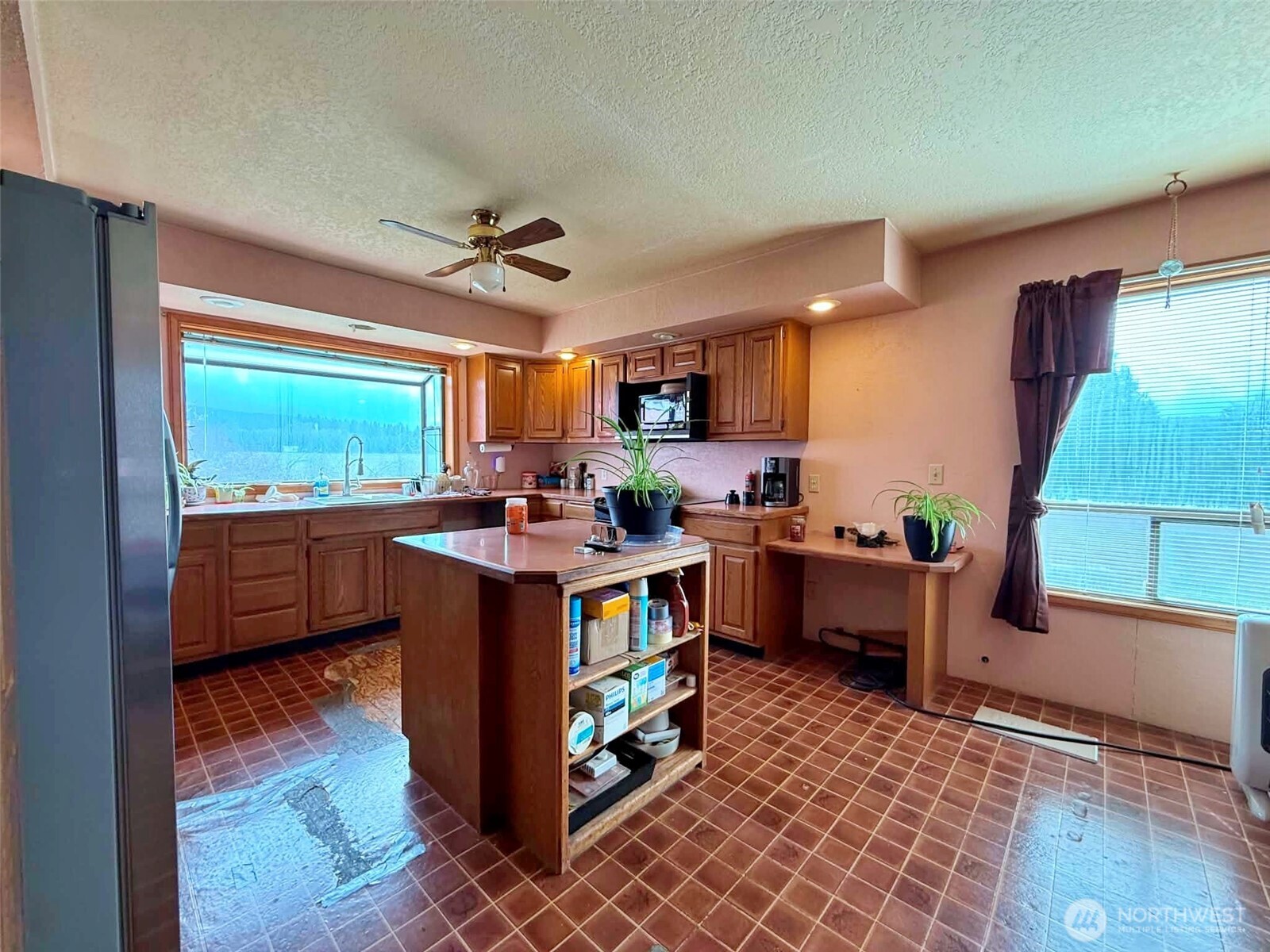 141 Filbert Road Silver Creek WA 98585