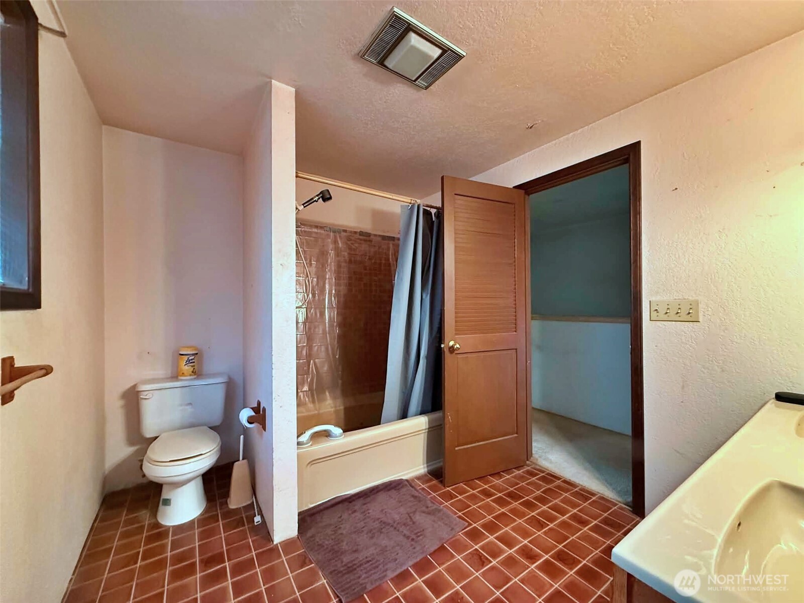 141 Filbert Road Silver Creek WA 98585