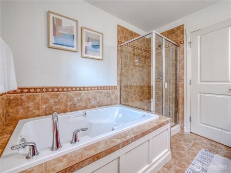 3721 219th Place SE Bothell WA 98021