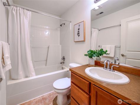 3721 219th Place SE Bothell WA 98021