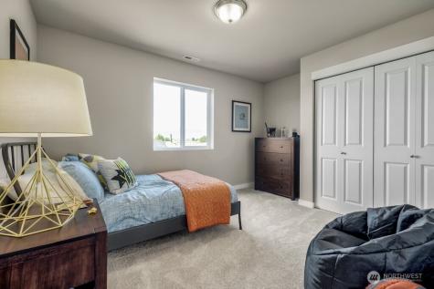 7911 287th Place NW Stanwood WA 98292