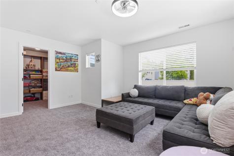 3488 Mcdaniel Street Dupont WA 98327