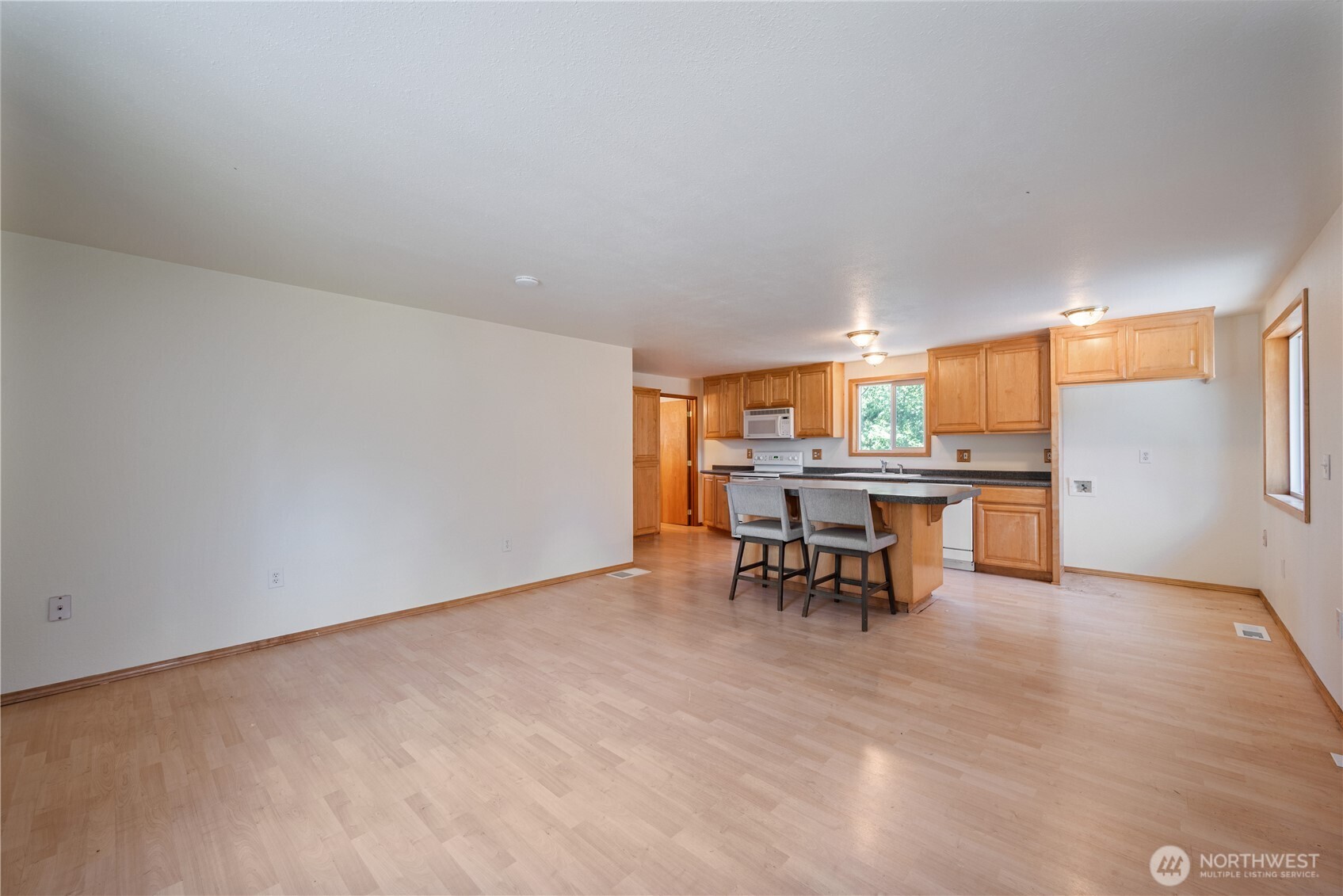 27402 X Lane Ocean Park WA 98640