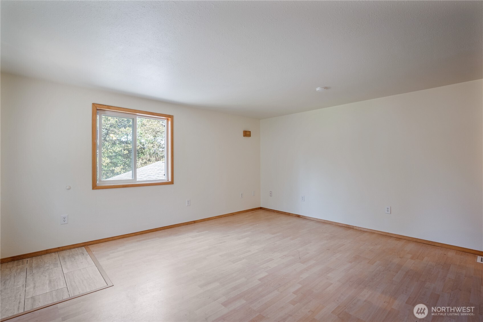 27402 X Lane Ocean Park WA 98640