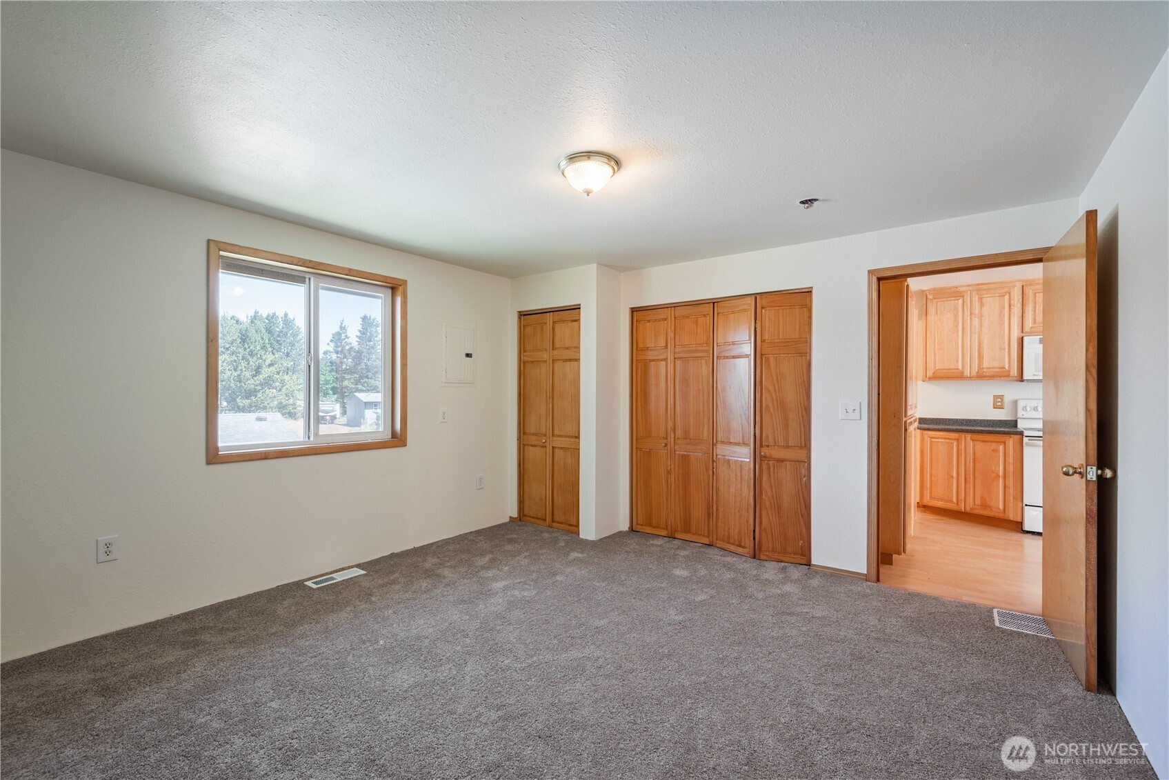 27402 X Lane Ocean Park WA 98640