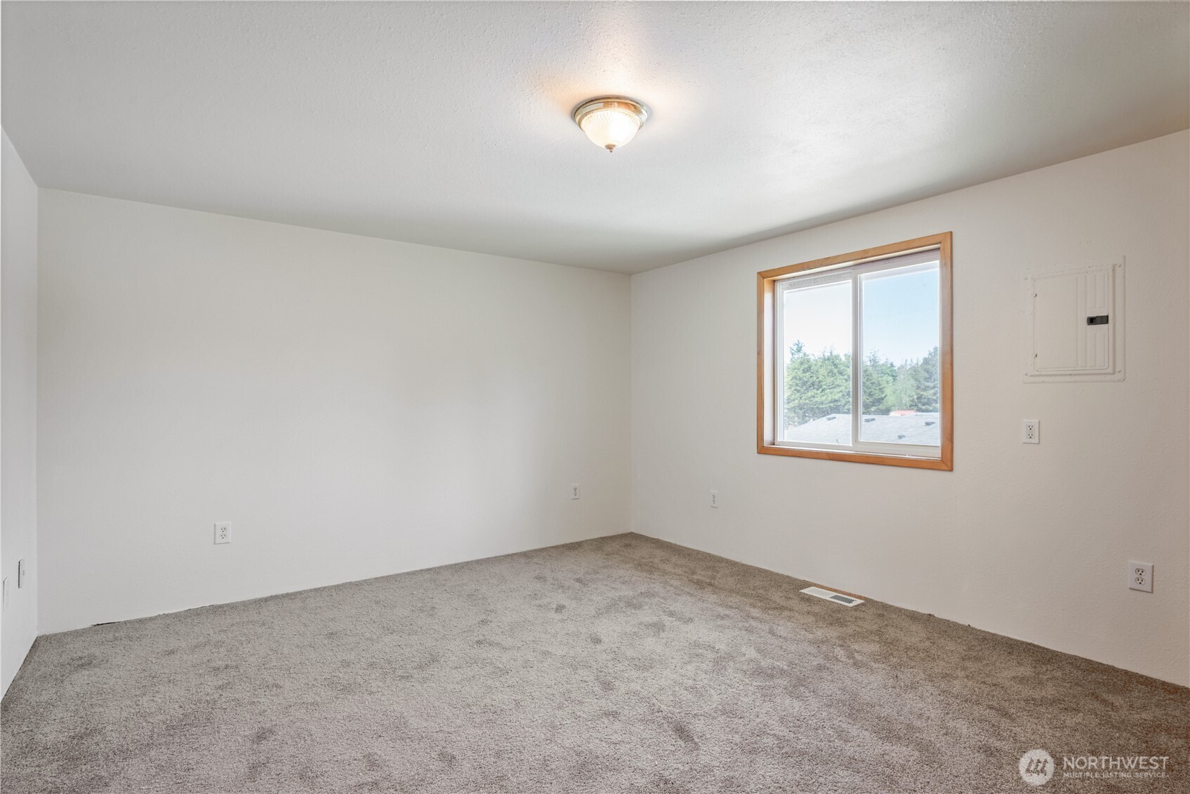 27402 X Lane Ocean Park WA 98640