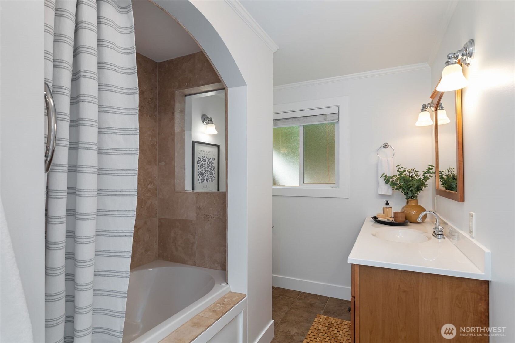 18408 129th Avenue NE Bothell WA 98011