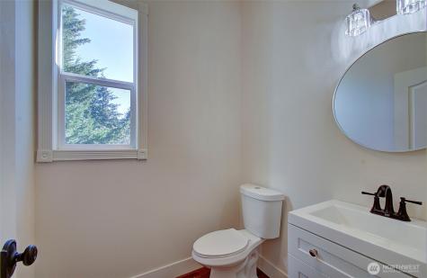 130 Upland Drive Woodland WA 98674