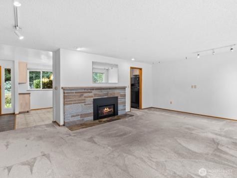 23406 94th Avenue W Edmonds WA 98020