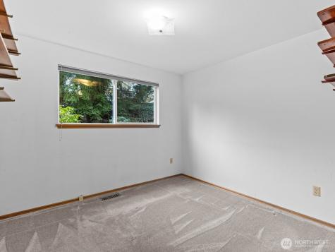 23406 94th Avenue W Edmonds WA 98020