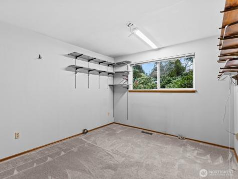 23406 94th Avenue W Edmonds WA 98020