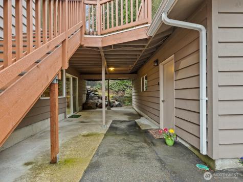 23406 94th Avenue W Edmonds WA 98020