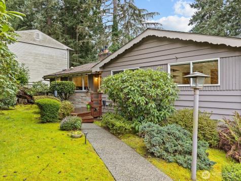 23406 94th Avenue W Edmonds WA 98020