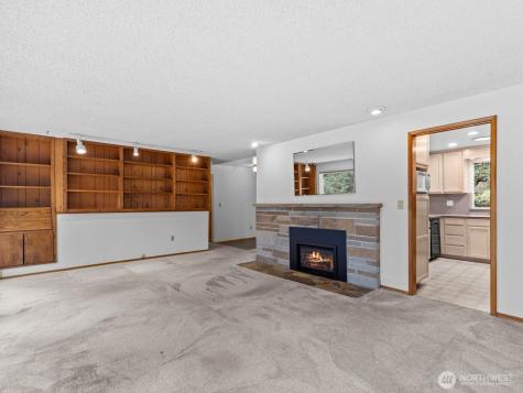 23406 94th Avenue W Edmonds WA 98020
