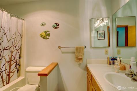 3805 N Avenue W Anacortes WA 98221