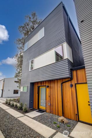 4405 S Holly Street Seattle WA 98118