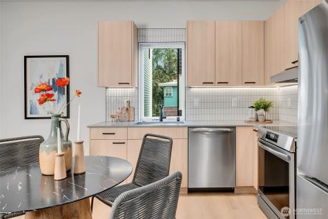 4405 S Holly Street Seattle WA 98118
