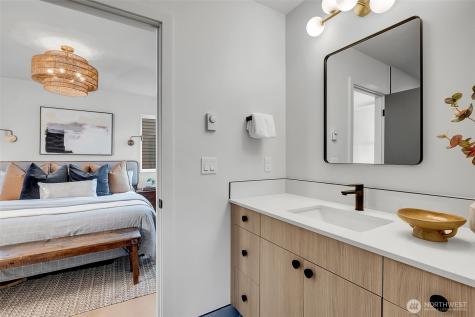 4405 S Holly Street Seattle WA 98118