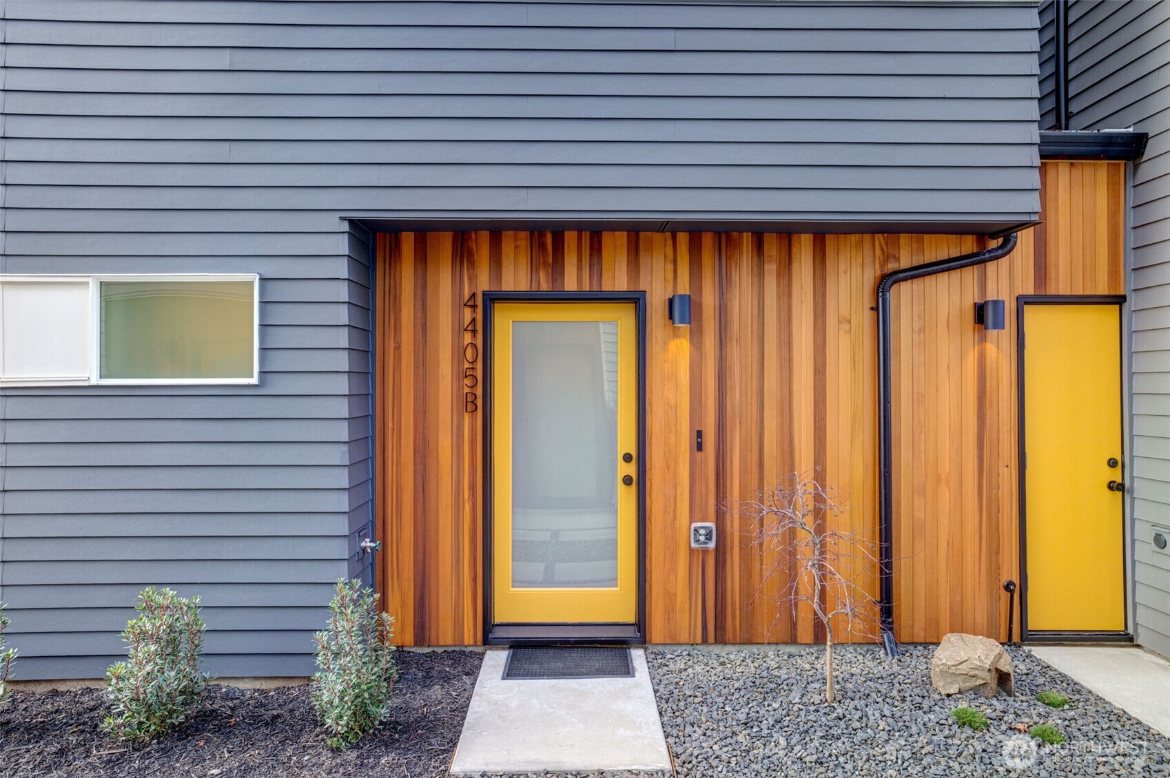 4405 S Holly Street Seattle WA 98118