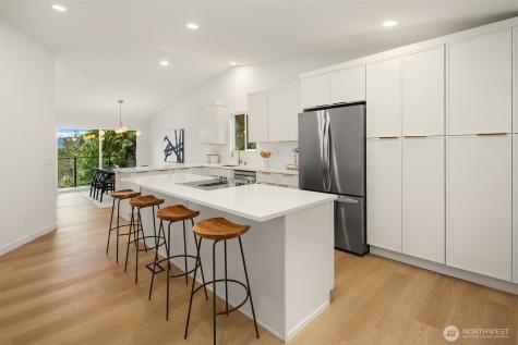 14214 Westwood Place NE Seattle WA 98125