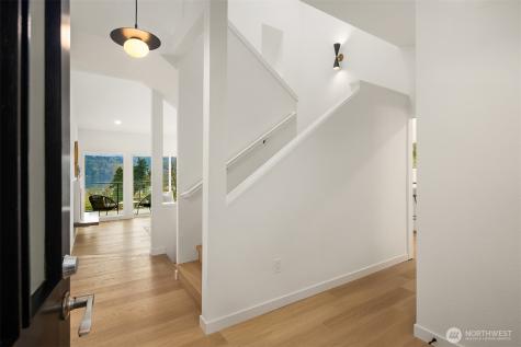 14214 Westwood Place NE Seattle WA 98125