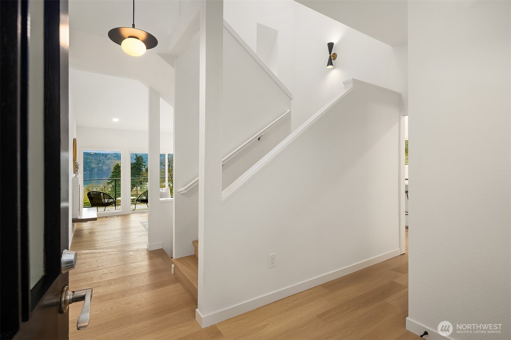 14214 Westwood Place NE Seattle WA 98125