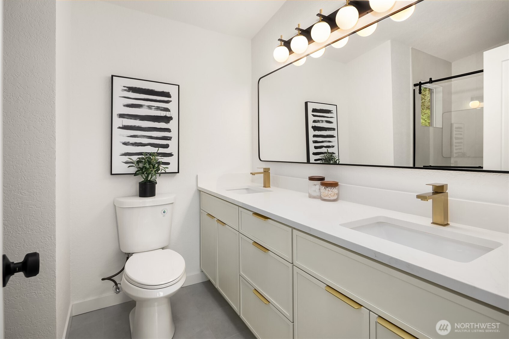 14214 Westwood Place NE Seattle WA 98125