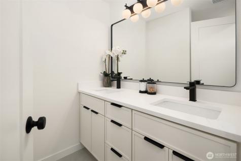 14214 Westwood Place NE Seattle WA 98125
